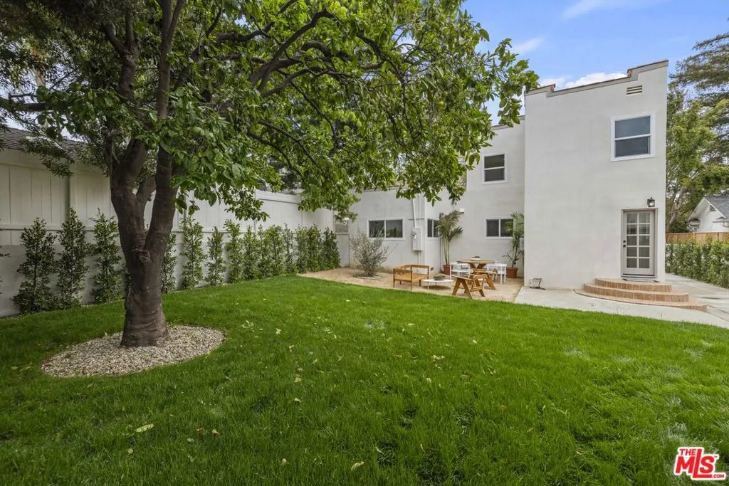 1337 N Orange Grove Avenue, West Hollywood, California 90046 home-pic-29